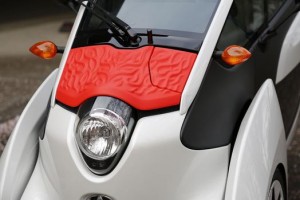 Tokyo_Open_Road_Toyota_iRoad_004_B59B83CEDE52651DFB50207C401F7DA2FC3BA956_low