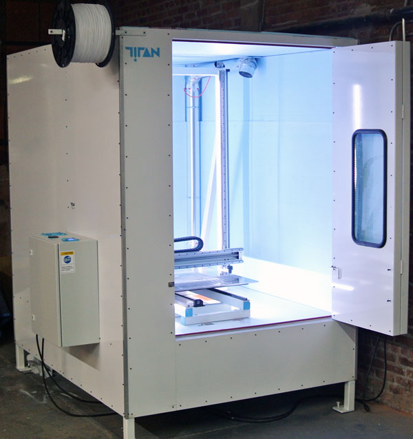 The Atlas 3D printer from Titan Robotics can be enclosed for ABS 3D printing. Image courtesy of Titan Robotics.