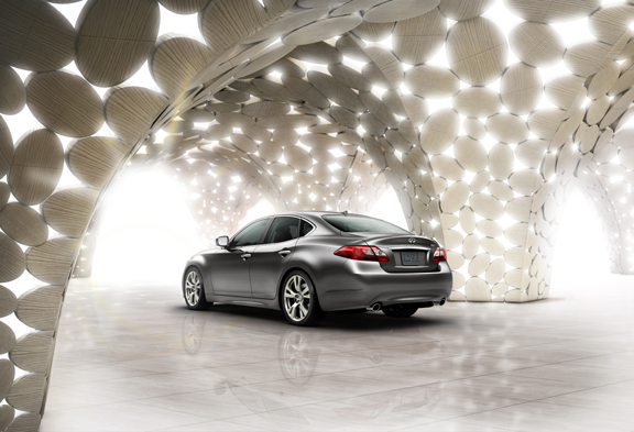 20100804nvidia4 Infiniti M, as visualized and rendered in RTT's software, powered by NVIDIA Quadro cards.