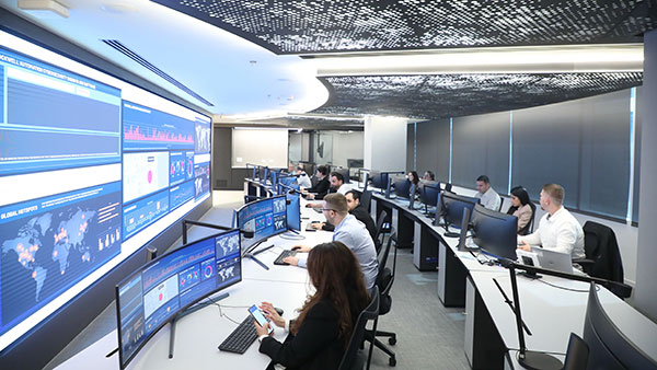 Report: Cybersecurity Professionals Plan AI Adoption in Manufacturing