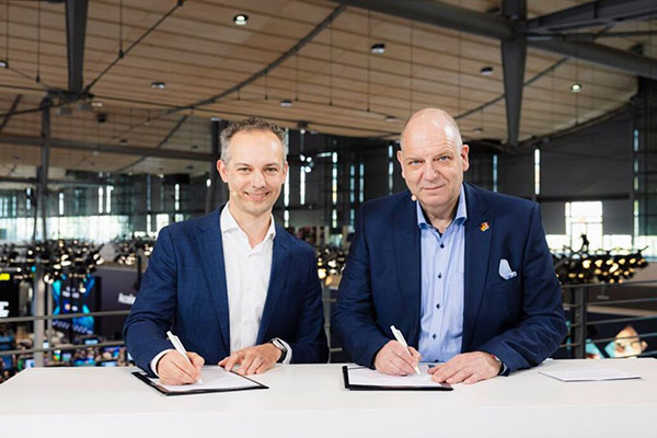 Siemens and TURN2X Join Forces for Green Energy Production