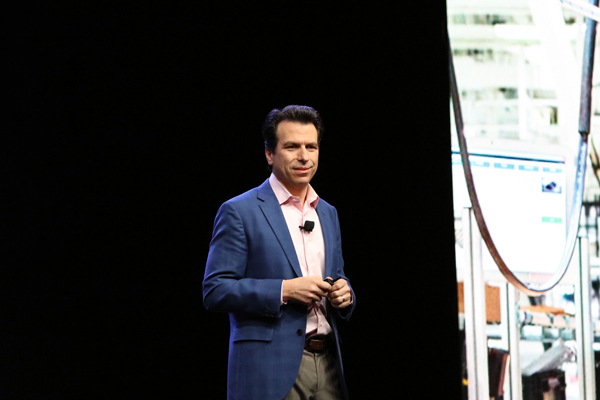 AU 2018: Fusing Generative Design with Manufacturing Constraints
