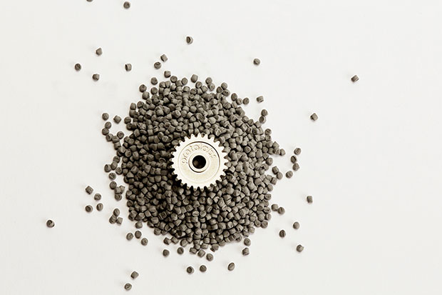 Editor's Pick: More Options for Metal Injection Molding