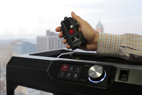 MakerBot Updates Controversial Extruder
