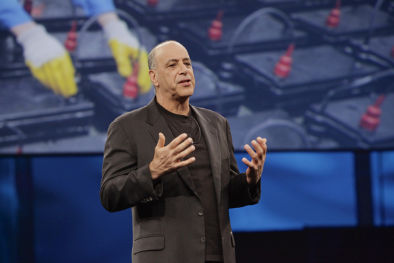 AU 2015: AI-Designed Parts and Sensor-Equipped Cars are the New Order
